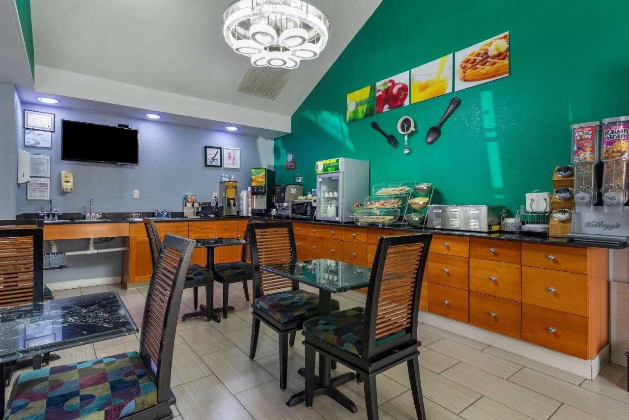 Quality Inn Ковінґтон Екстер'єр фото